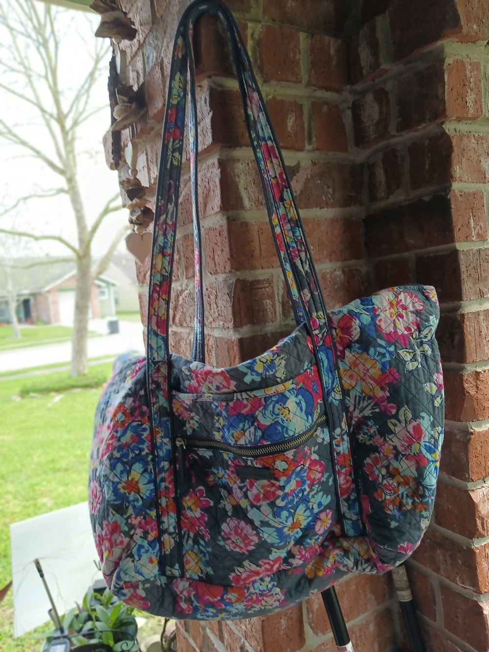 Vintage Vera Bradley Quilted Floral Shoulder Tote in Gray and Pink